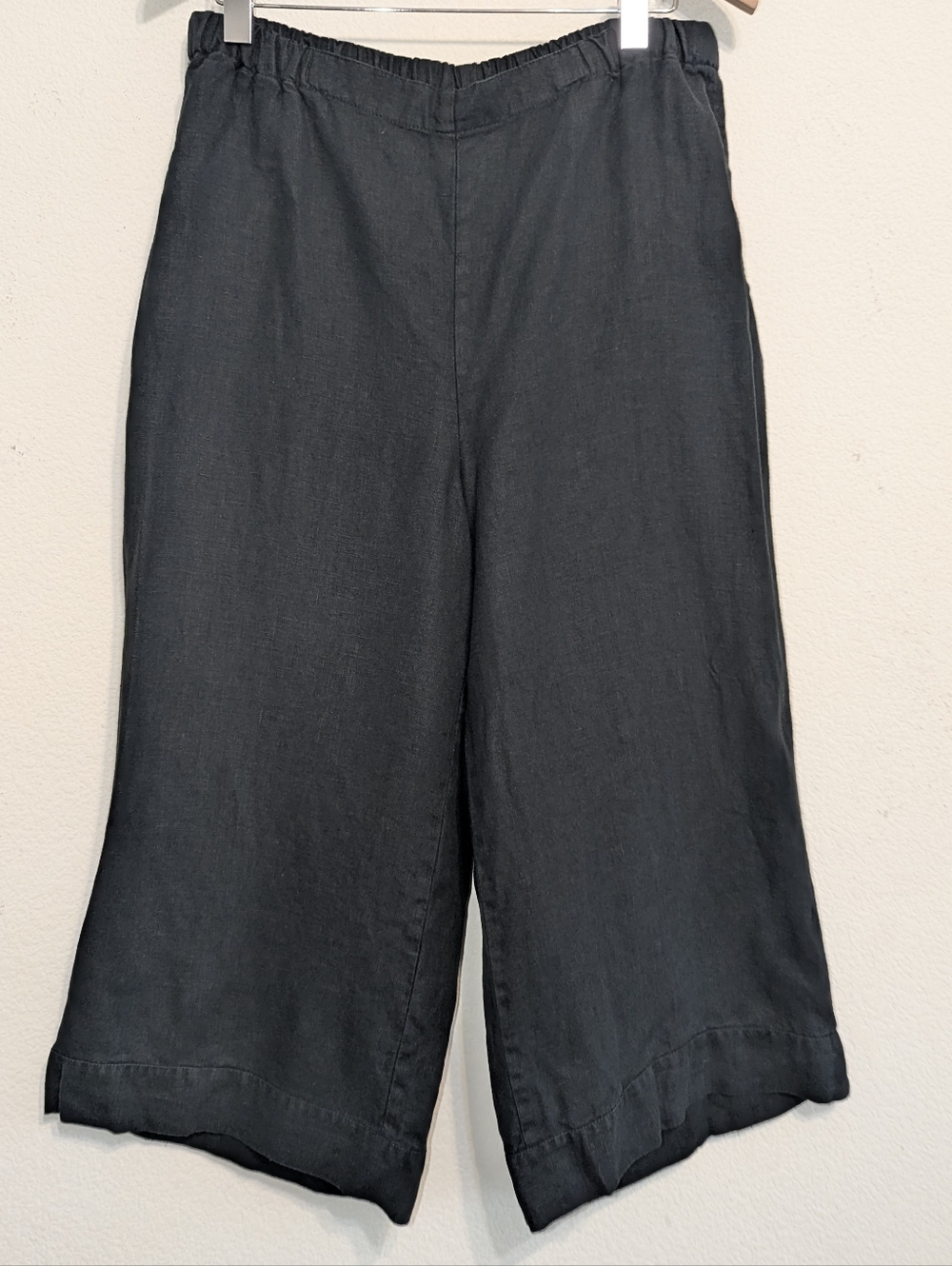 FLAX Wide Leg Cropped Linen Pants Size Medium Black Boho Minimalist.
